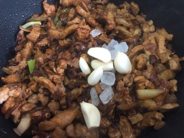 想吃滷肉飯不用點外賣,在家也能做正宗臺式滷肉飯,經濟划算 想吃滷肉飯不用點外賣,在家也能做正宗臺式滷肉飯,經濟划算