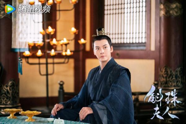 《斛珠夫人》方諸大婚新娘竟不是海市？