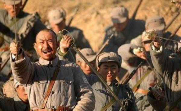 軍長處決師長，擔心別人放人親自監督執行，徐海東很驚訝