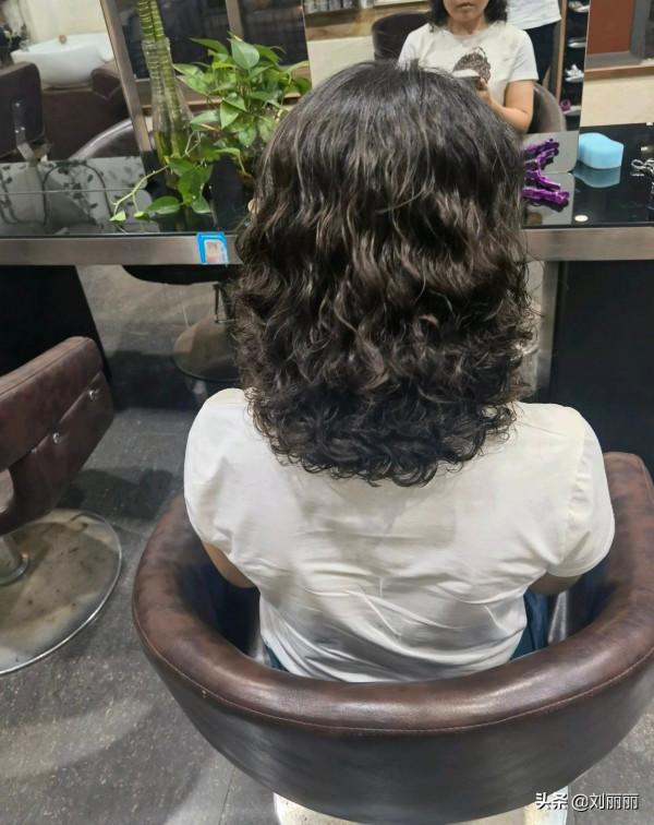 15款新流行女發,不分長短都很美,很多愛美的女性都在剪 15款新流行女發,不分長短都很美,很多愛美的女性都在剪