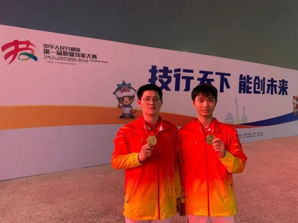 職校學生成就業“香餑餑”！還沒畢業就被搶空：人手2到4個offer！你怎麼看？