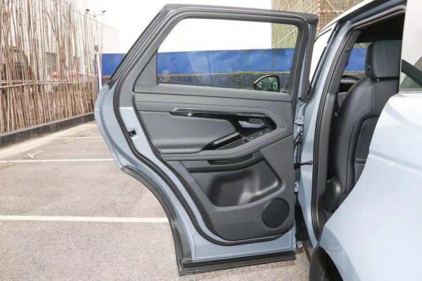 攬勝極光更換配件價格總結,讓你修車養車更簡單 攬勝極光更換配件價格總結,讓你修車養車更簡單