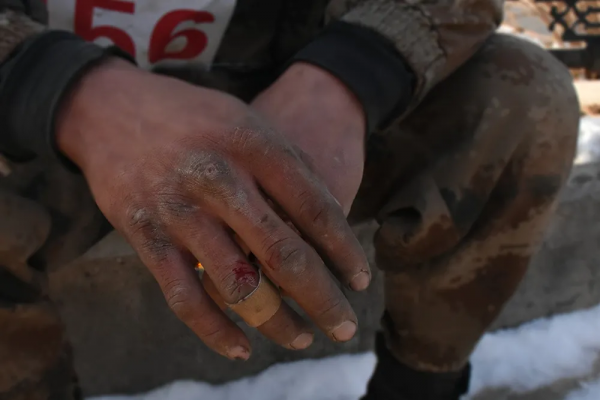 紙短情長，來信請查收