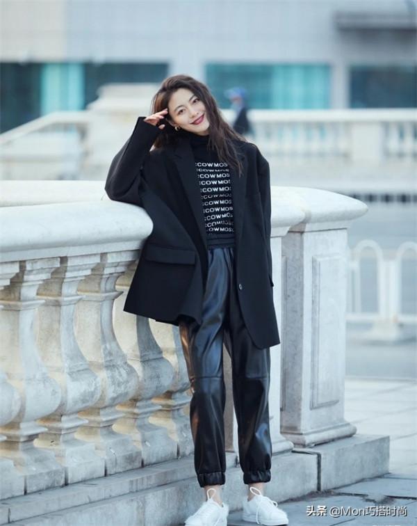 過年別買太多衣服，有這“1靴2褲3裙3外套”就夠了，走親戚倍有面