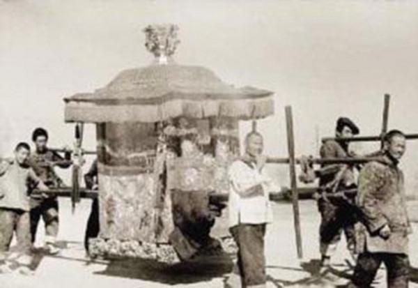 民國上海大亨黃金榮：我這一生，成也女人，敗也女人