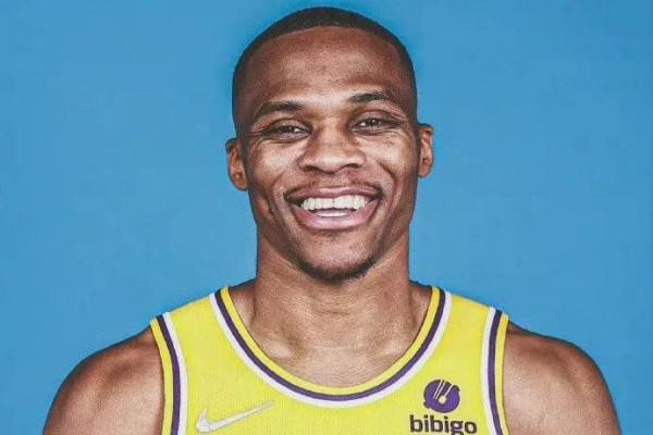 美媒列出了現役常規賽獲勝場次最多的十名球員,湖人獨佔五人 美媒列出了現役常規賽獲勝場次最多的十名球員,湖人獨佔五人