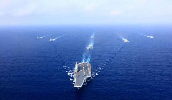 美國當年“誤炸”大使館，我國為何沒報復？其實選擇很明智