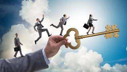 研究了200位富翁之後，發現了他們的共同點……