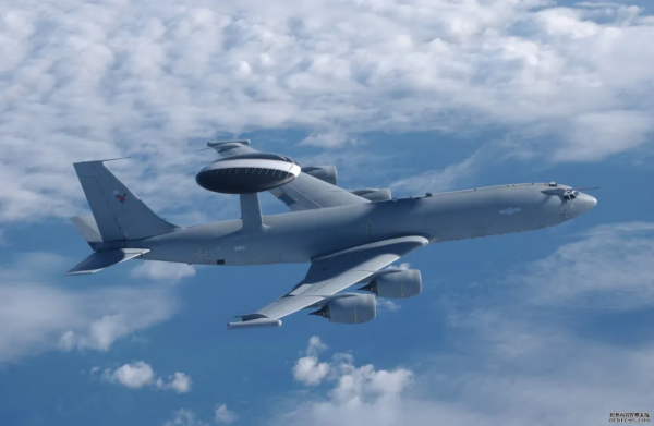 央視曝光!殲-20“一拖四”概念,未來空戰中的殲-20將如何作戰? 央視曝光!殲-20“一拖四”概念,未來空戰中的殲-20將如何作戰?