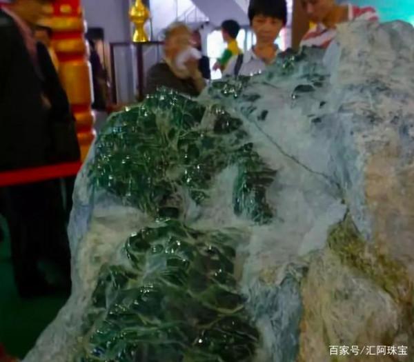深度解析：亞洲一號翡翠原石是從哪兒得到的，價值超過10億？