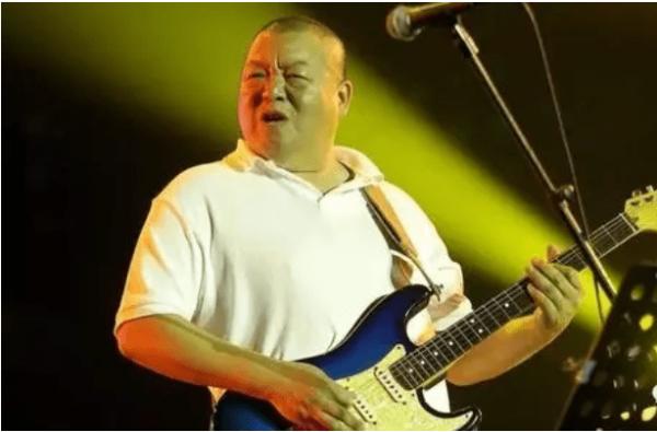 悲傷的臧天朔，自己選擇的路，跪著也要走完