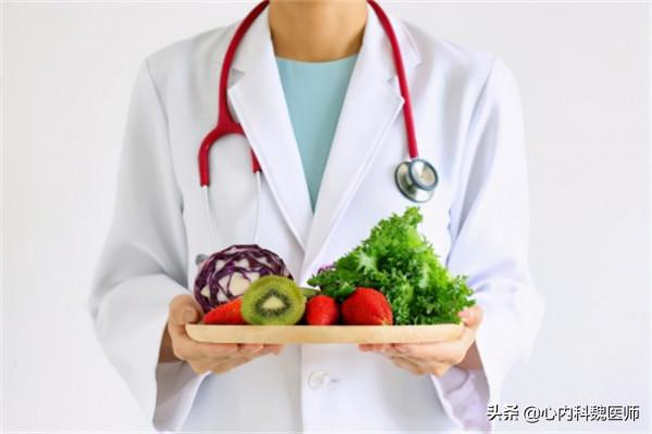 心血管患者吃他汀，血脂已經正常，可以減半服用嗎？