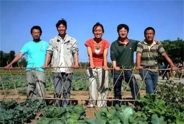 清華女博士畢業當農民：種地11年、年收入破百萬，父母已認不出