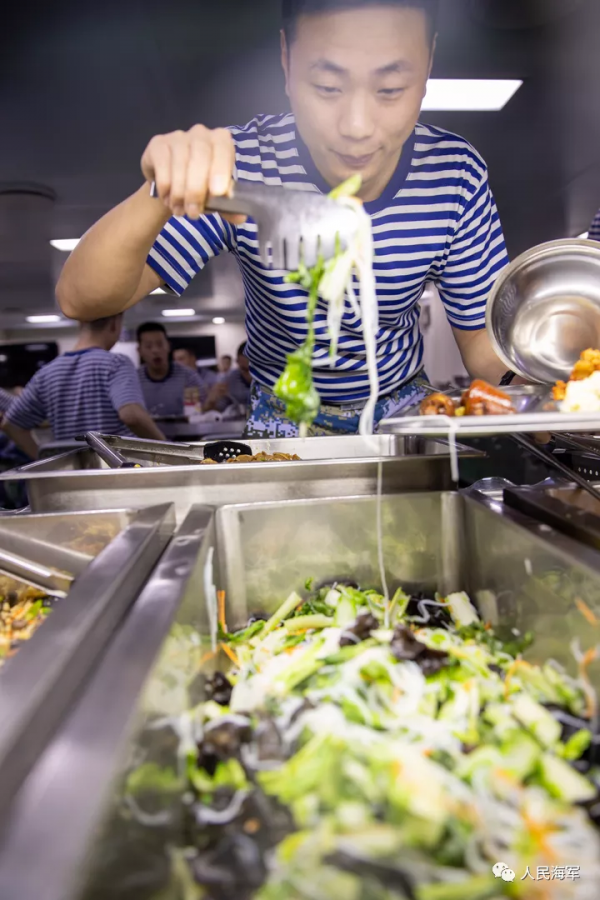 你可能想不到,海軍護航官兵最喜歡的菜品你天天都能吃到 你可能想不到,海軍護航官兵最喜歡的菜品你天天都能吃到