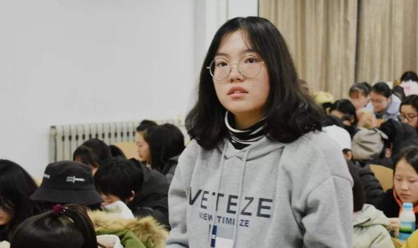 沒有人脈和背景的學生，儘量別碰這4類專業，畢業生就業前景堪憂