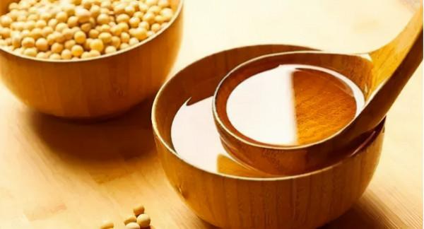 一到外面吃,就肚子不舒服?瞭解亞油酸和腸炎的關係 一到外面吃,就肚子不舒服?瞭解亞油酸和腸炎的關係