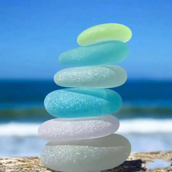 什麼是海玻璃？50幅玲瓏剔透•糖果色•海玻璃的由來