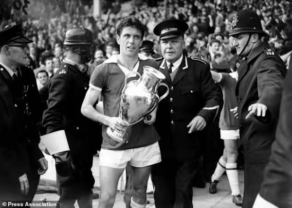 一文講述馬爾蒂尼家族編年史,百年義大利足球變遷都在這裡 一文講述馬爾蒂尼家族編年史,百年義大利足球變遷都在這裡