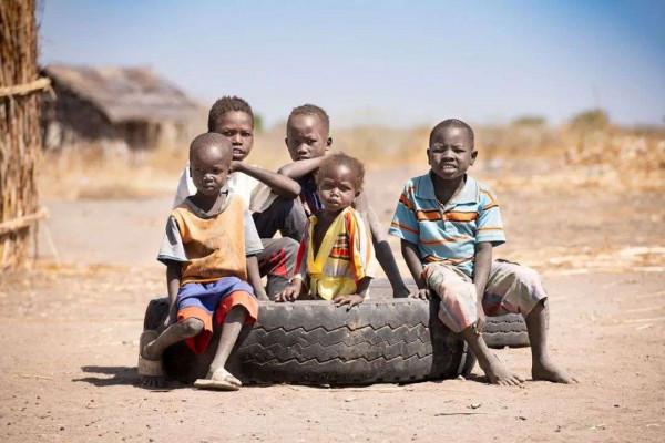 連電也沒有的國家，世界上還有嗎？