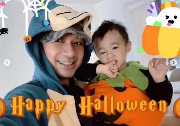 還記得古巨基嗎?他又雙叒叕曬兒子kuson了 還記得古巨基嗎?他又雙叒叕曬兒子kuson了