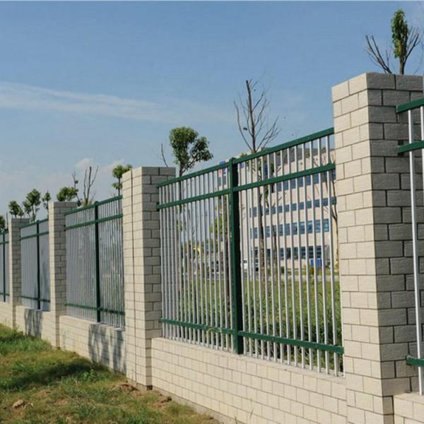 為什麼現在傳統圍牆被取而代之，鋅鋼護欄成為生活中的佼佼者