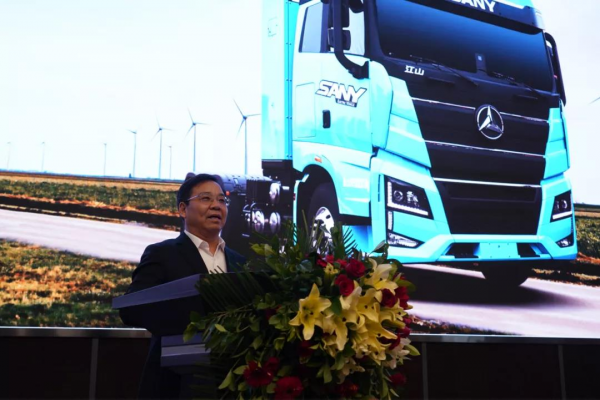 新疆首個綠色清潔運輸專案在八鋼落成