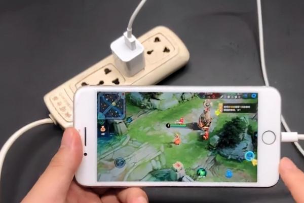 手機出現這3種徵兆,馬上扔掉換新手機 手機出現這3種徵兆,馬上扔掉換新手機