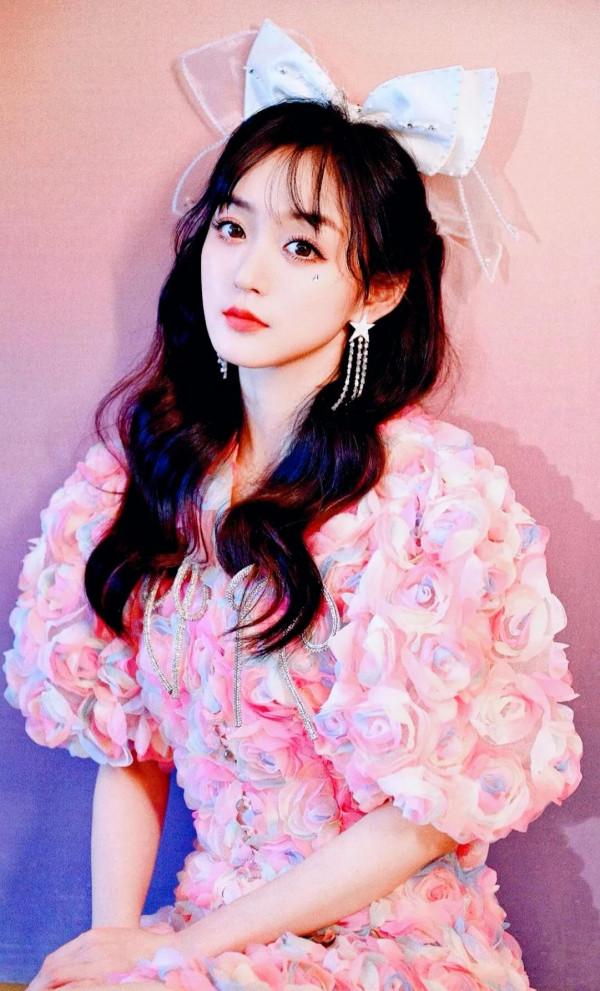 女星穿粉色衣服,誰最漂亮? 女星穿粉色衣服,誰最漂亮?