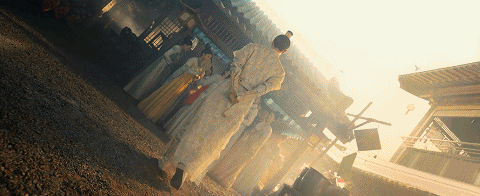 瘋狂懟臉拍,打戲拍得像吃雞,《風起洛陽》拍成這樣,導演要負責 瘋狂懟臉拍,打戲拍得像吃雞,《風起洛陽》拍成這樣,導演要負責