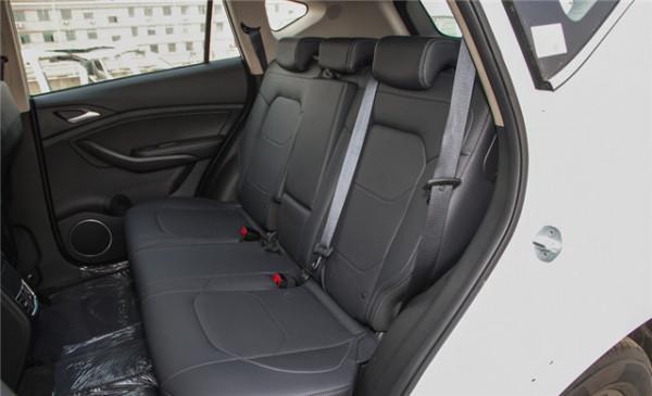 比亞迪宋價格實惠,搭載1.5T發動機,選哪個版本價效比最高? 比亞迪宋價格實惠,搭載1.5T發動機,選哪個版本價效比最高?