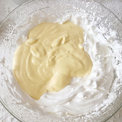 新手零失敗戚風蛋糕做法，不開裂不塌陷