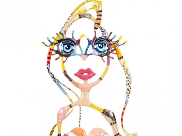 絢爛圖案結合細膩線條構建造型獨特的雕塑作品