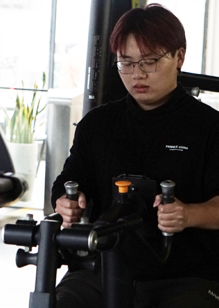 皓千人物｜兩個月甩掉30多斤脂肪，跟過去的自己說再見