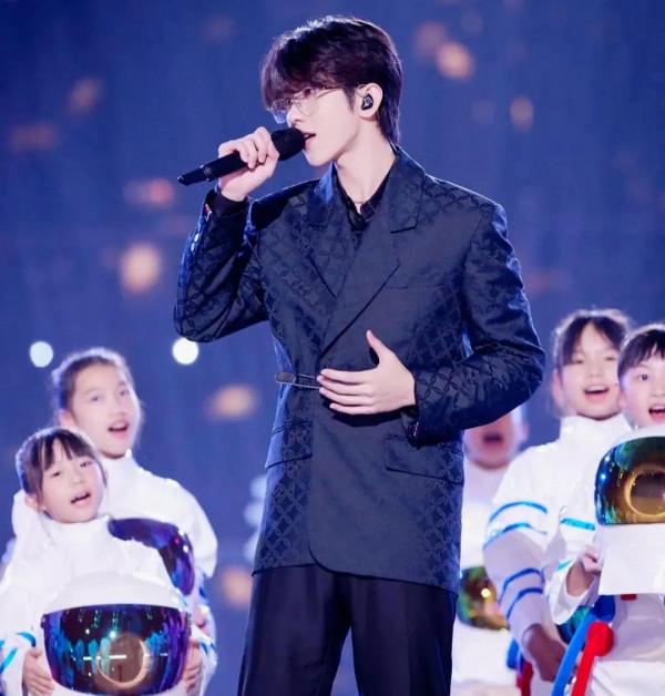 今年的跨年晚會你看了嗎?盤點各大衛視2022跨年晚會 今年的跨年晚會你看了嗎?盤點各大衛視2022跨年晚會