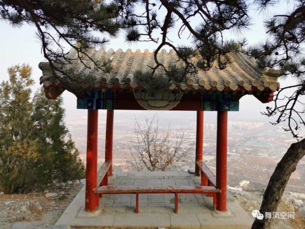 北京鷲峰,山頂漫行記 北京鷲峰,山頂漫行記