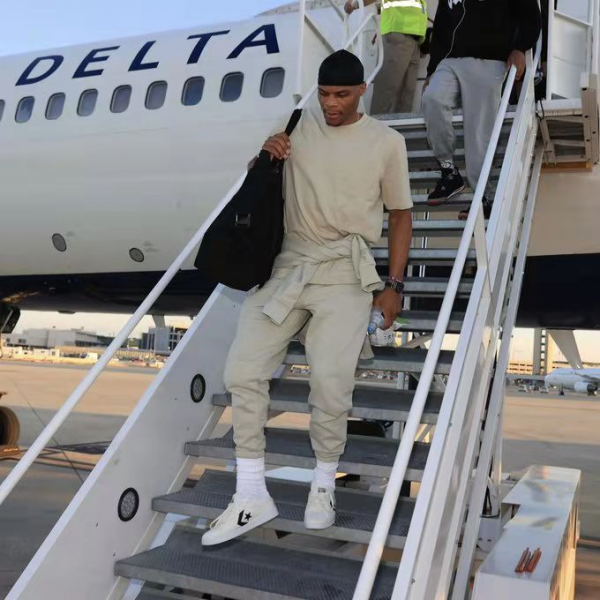 湖人或交易威少，公牛豪取4連勝！杜蘭特喬治里程碑，西蒙斯妥協