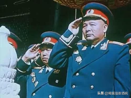 開國將帥中，這幾位都被毛主席親自過問而破格提拔