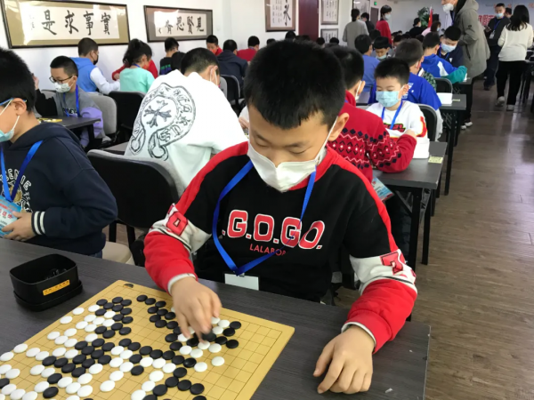 阿爾法圍棋少年再獲兩項冠軍、一項亞軍，六人跳升級
