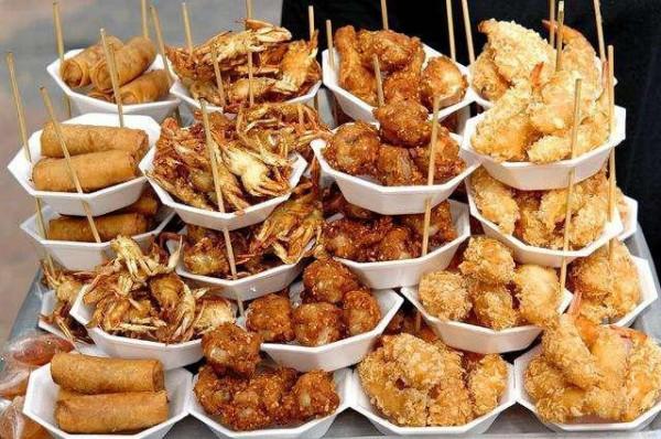 人上了年紀,要學會忌口,中老年人應該避開的四種食物 人上了年紀,要學會忌口,中老年人應該避開的四種食物