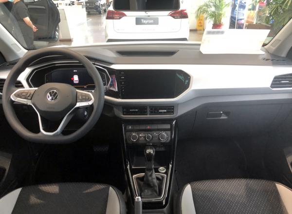 探店丨大眾探影,小身材大空間,好停車,就是價格有點貴 探店丨大眾探影,小身材大空間,好停車,就是價格有點貴