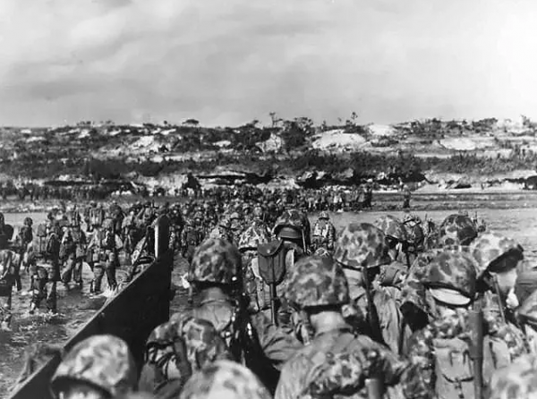 裝備比日軍先進，奈何對手不要命，二戰美軍一個師可匹敵多少日軍