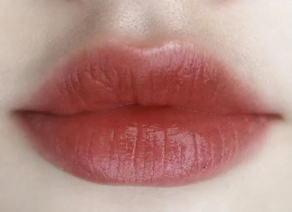 醜哭!唇周暗沉自救指南,做好這3件事讓你白回來 醜哭!唇周暗沉自救指南,做好這3件事讓你白回來