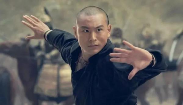 紅極一時卻突然&OpenCurlyDoubleQuote;消失&rdquo;19位明星現狀，有人大病初癒，有人被唾棄