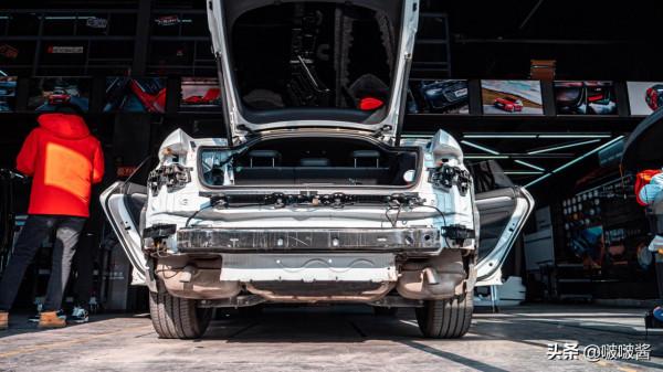 大眾CC改裝變道輔助+ACC+觸控方向盤,顏值和實用性都有了 大眾CC改裝變道輔助+ACC+觸控方向盤,顏值和實用性都有了