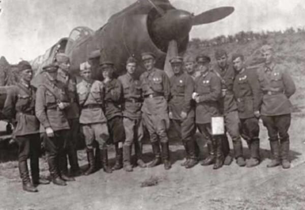 朝鮮戰爭時，杜魯門多次命令麥克阿瑟：不準炸燬鴨綠江大橋