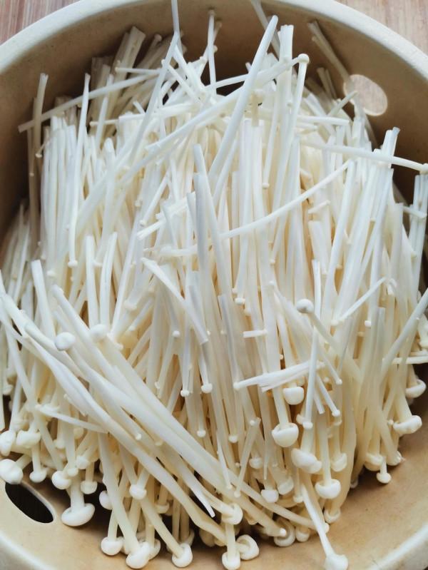 週末燒烤大餐，烤箱一鍋出，不去飯店在家也美味