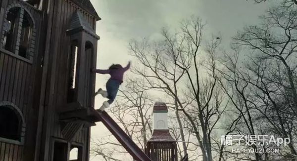 還記得《孤兒怨》裡的小女孩嗎?她長大後這麼美? 還記得《孤兒怨》裡的小女孩嗎?她長大後這麼美?