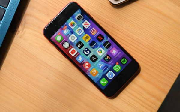 二手價從6688元跌至1399元,蘋果A11+IP67,蘋果淪為“千元機” 二手價從6688元跌至1399元,蘋果A11+IP67,蘋果淪為“千元機”