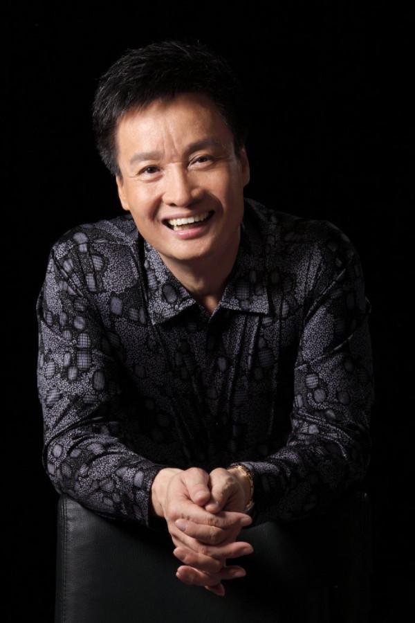 閻維文之女閻晶晶：見證父母的患難婚姻，丈夫也像父親一樣暖心