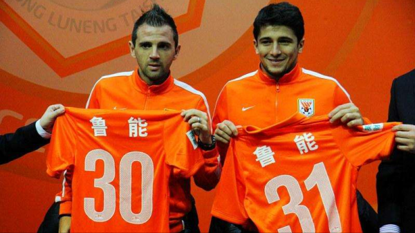 泰山隊日曆之1月13日:2014年1月13日,野牛阿洛伊西奧加盟魯能 泰山隊日曆之1月13日:2014年1月13日,野牛阿洛伊西奧加盟魯能